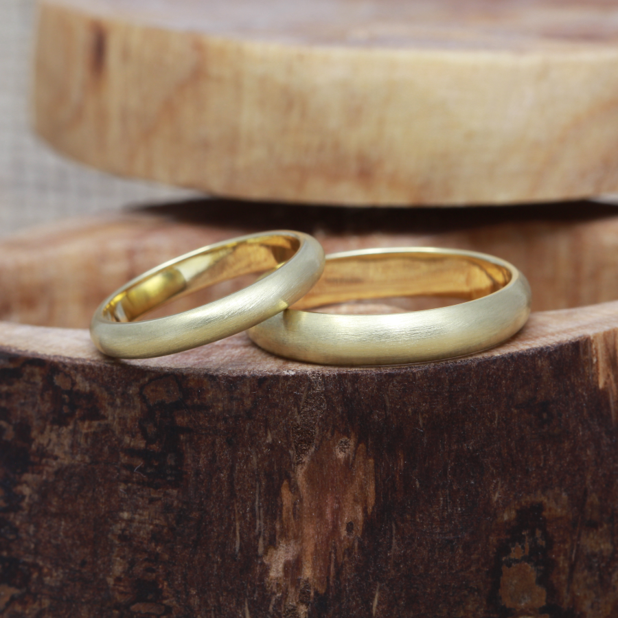 Matching Wedding Rings | Recycled Ethical Gold | J&E